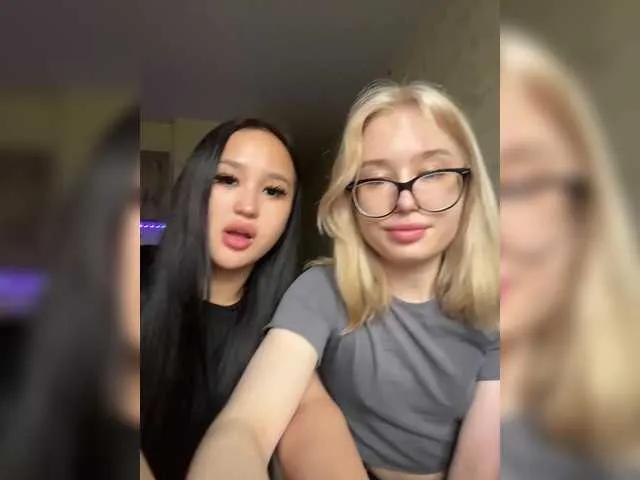 EmyEva — Freechat on BongaCams