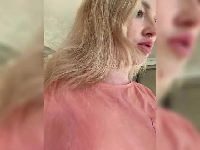 MOLLY-7 — Freechat on BongaCams