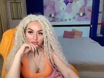 miss_kiten — #femdom #blonde #longnails #greeneyes #mistress [3395 tokens remaining]