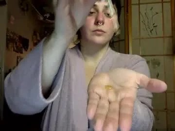 succubi_tyes — Come Glow with me #skincare #smooth #curvy #new #chatting