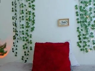 luciana_monroe — Away on Flirt4Free