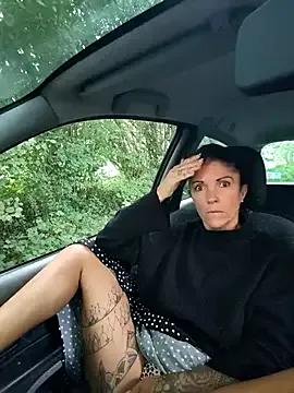 Dreamlove1 — Quittes mon short