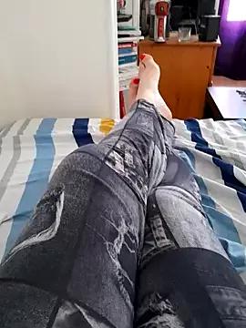 Photos of feetclara7 from StripChat is Freechat