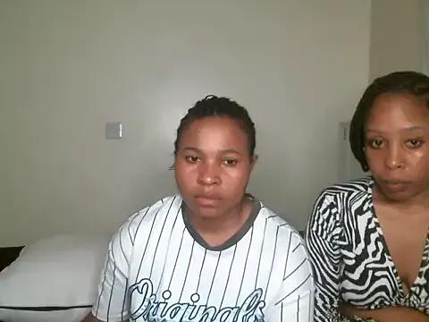 Photos of I-am-iconic from StripChat is Freechat