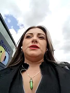 Photos of Isabellaa_Garcia_ from StripChat is Freechat