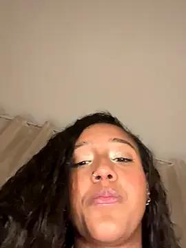 Kaiisa_ — Take off panties and zoom pussy
