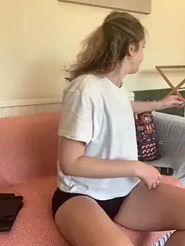 Photos of Littlelolo60 from StripChat is Freechat