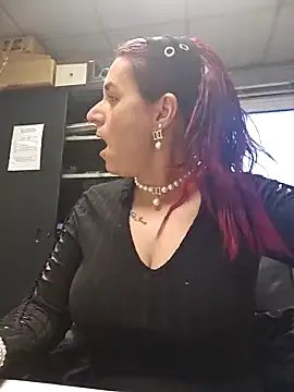 Micorazon088 — j'enleve mon soutien gorge pendant 10mn