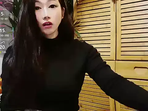 neinei_bao on StripChat