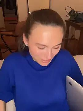 SophiiaStarr —  Doggy & Twerk with Eye Contact 