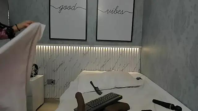 Ximenahott_ — Freechat on StripChat